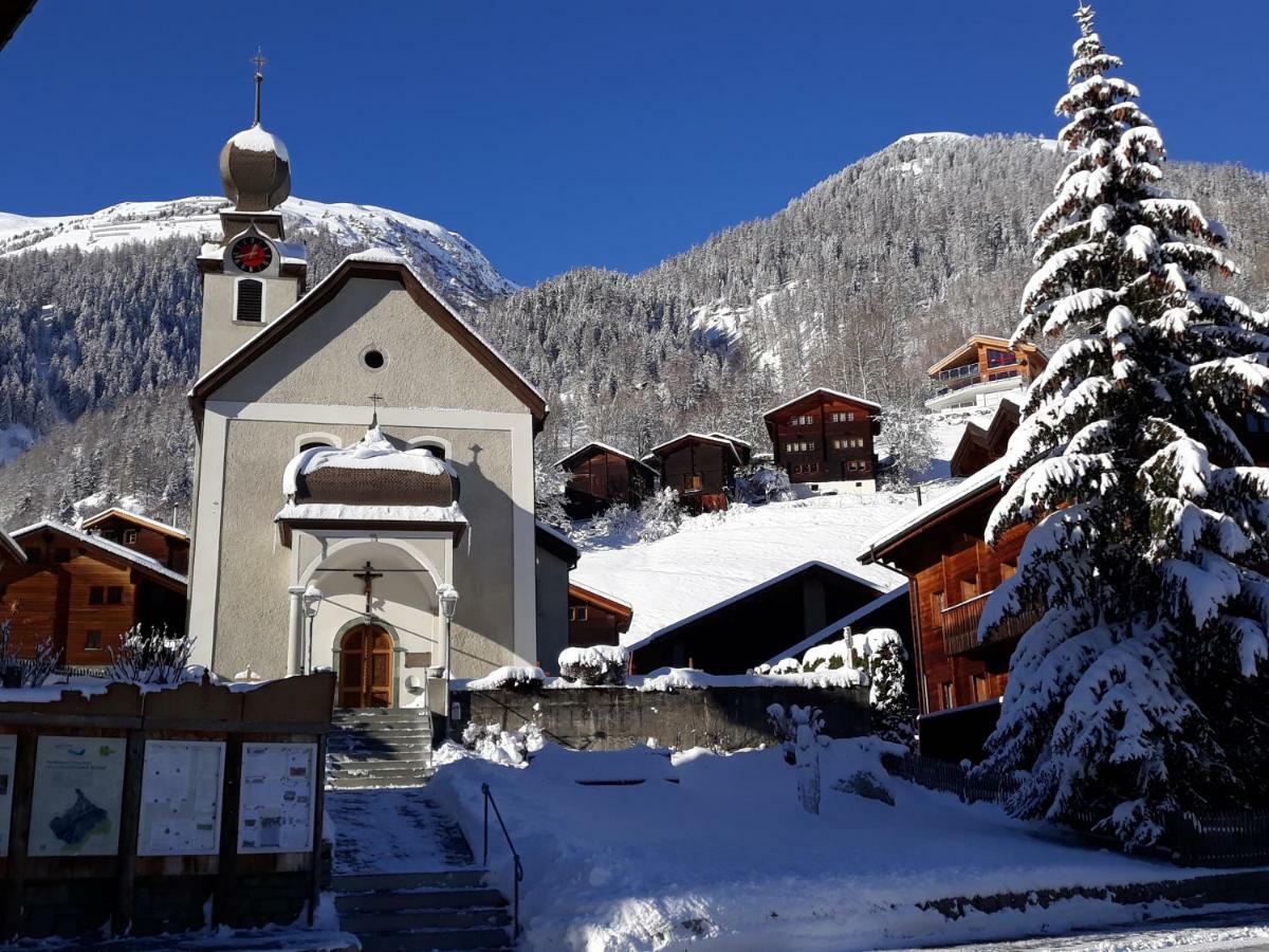 Haus Wiedersehn Goms Exterior foto